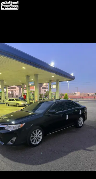 Toyota Camry XLE 4