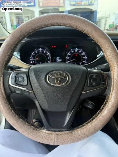 Toyota Avalon SE 2
