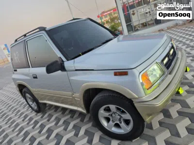 Suzuki Vitara GLX 2