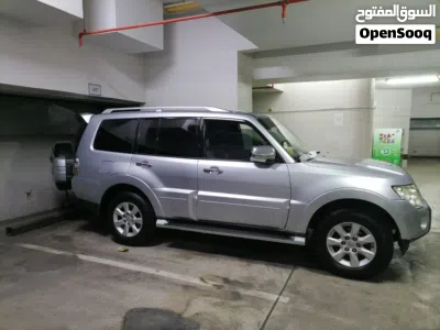Mitsubishi Pajero GLS 4