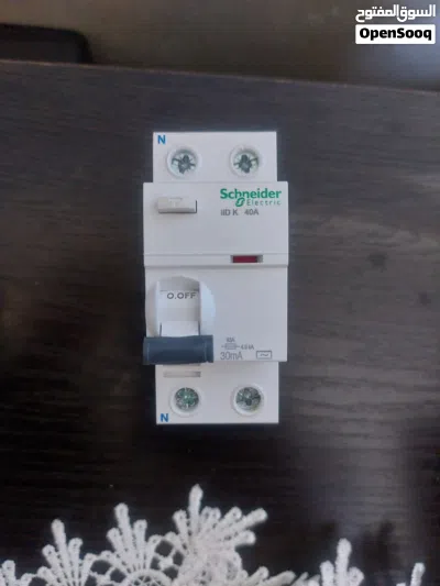 قواطع كهرباء3,ABB فاز شنايدر،ووستنجهاوس عدد الكترونيABB 2