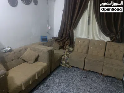 السلام عليكم تخم عراقي مستعمل 8مقاعد 4