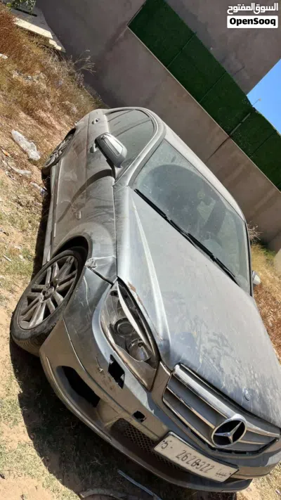 مرسيدس بنز الفئة-C C 300 3