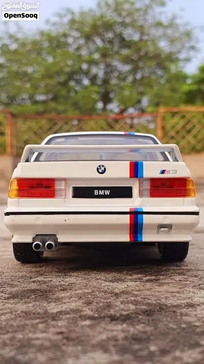 مجسم سيارة bmw e30 حديد 2