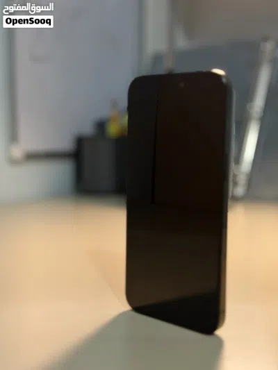 Apple iPhone 15 Pro Max 256GB Black Used - Excellent Condition with Charger 4