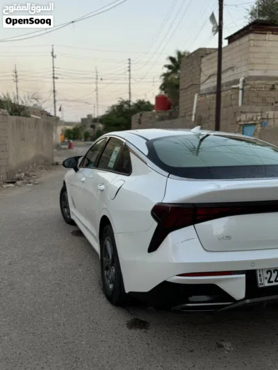 Kia K5 EX 4