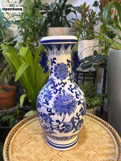 Set of luxury vases 2