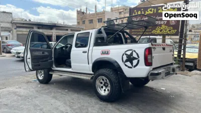 نيسان نافارا Standard 2