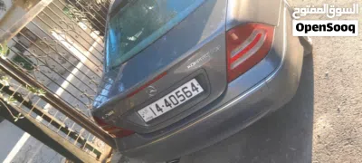 مرسيدس بنز الفئة-C C 200 4