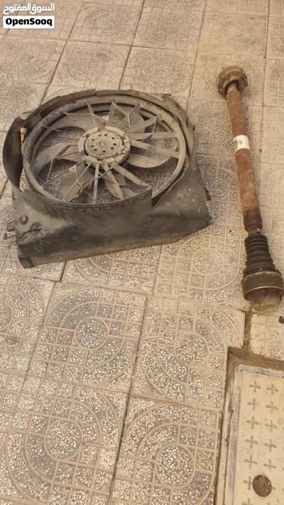 قطع غيار لجيب ليبرتي 2002-2007 3