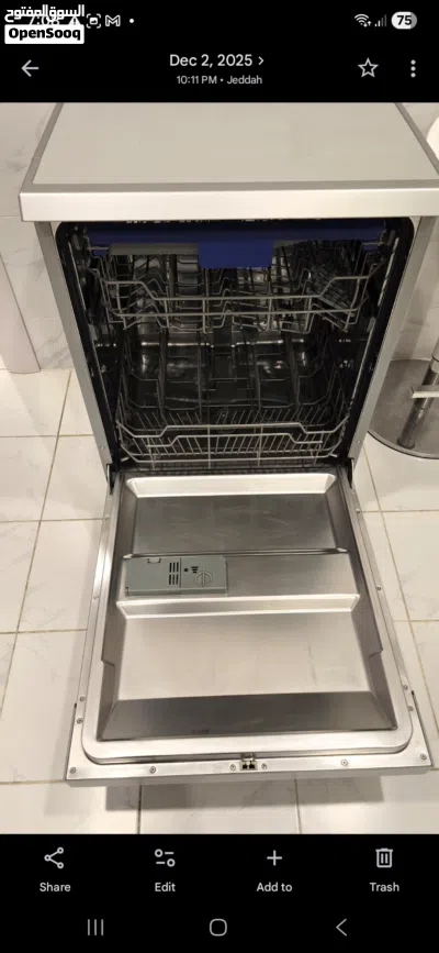 undefined 3