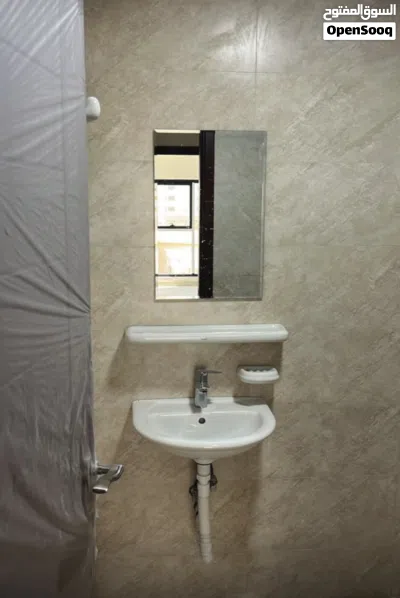 Two bedrooms and a living room for monthly rent in Al-Azaiba, including all bills 4