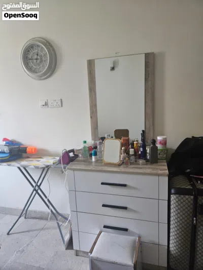 غرفه نوم كامله للبيع one complete bedroom 2