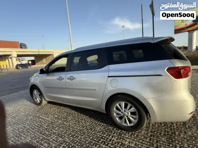 Kia Sedona SX 4