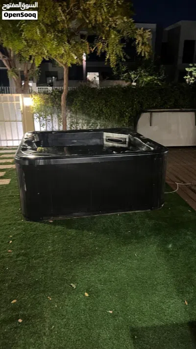 جاكوزي اربع اشخاص 2