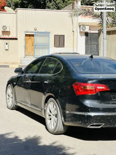 Kia Cadenza Limited 4