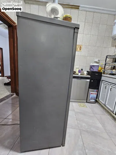 للبيع فريزر 6 دروج 2