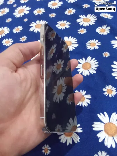 ايفون 14 برو ماكس لون ابيض شريحتين جهاز نضيف كلش 3