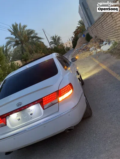 هيونداي ازيرا Standard 4