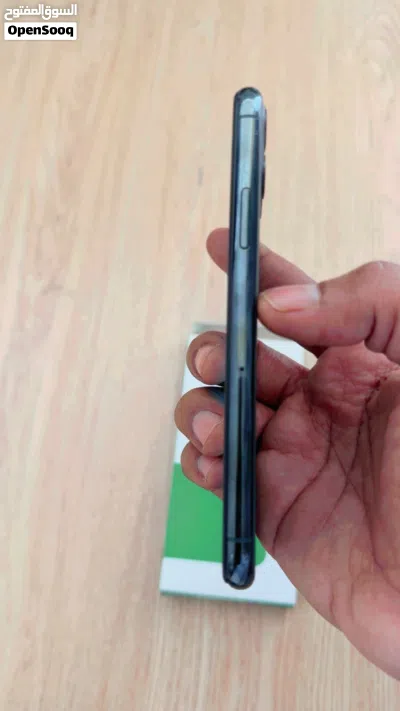 ايفون 11برو ذاكرة 512 جيبي 2