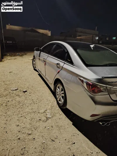Hyundai Sonata Blue 4
