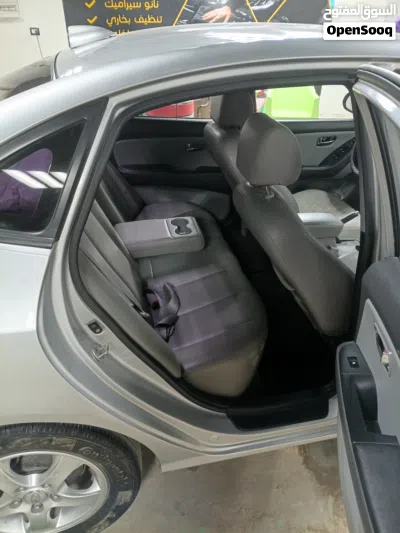 Hyundai Avante Standard 4