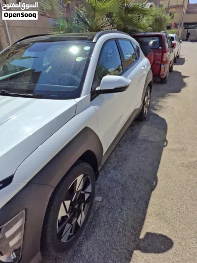 هيونداي كونا 2.0 I4 FWD 2