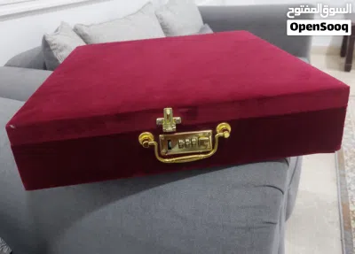حقيبته ذهب غير مستخدمه نظيفه جدا لبيع ينفع لذهب 3