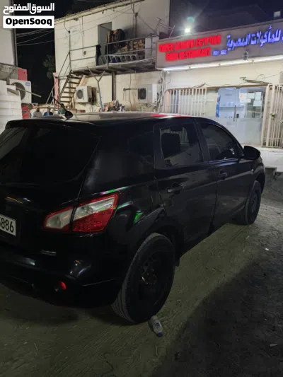 Nissan Qashqai LE 2