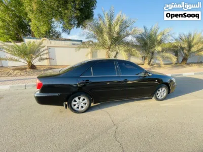 Toyota Camry Standard 3