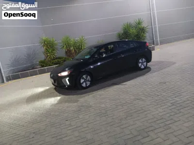 هيونداي ايونيك Standard 3