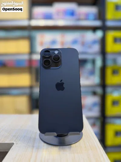 iPhone 15 Pro Max - 256GB - esim 3