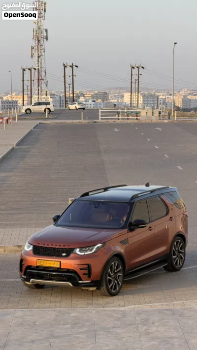 Land Rover Discovery HSE Luxury 2