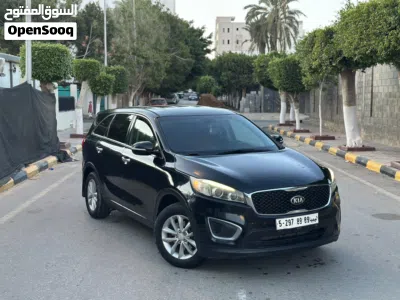 Kia Sorento EX 3