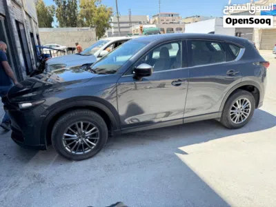 Mazda CX-5 Standard 4