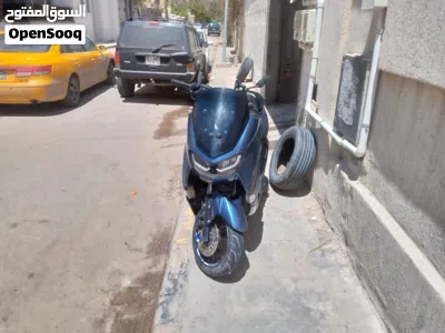 Yamaha NMAX 4