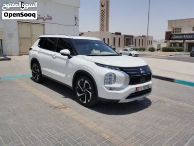 ميتسوبيشي اوتلاندر Standard 2