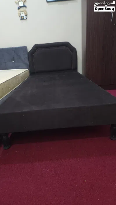 Single bed (like new 2