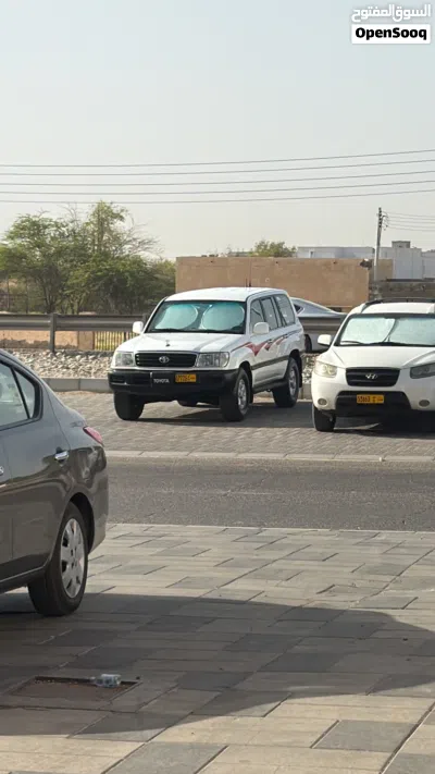 Toyota Land Cruiser GXR 3