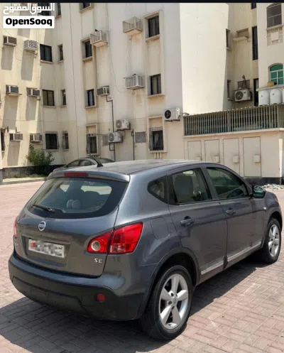 Nissan Qashqai SE 2