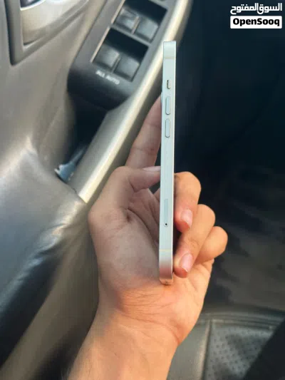 IPHONE 13 WHITE 128GB 4