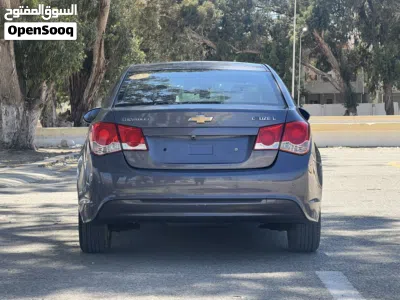 Chevrolet Cruze Standard 4