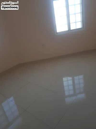 للايجار شقه ف المعبيله قريب دوار الصفا موقع حيوي و قريب من جميع الخدمات - 2BHK For Rent 4