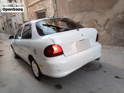 هيونداي اكسنت Standard 4