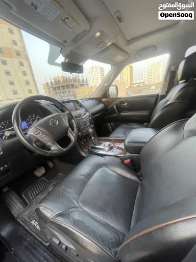 Nissan Armada Platinum 3