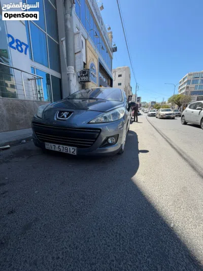 Peugeot 207 CC 2