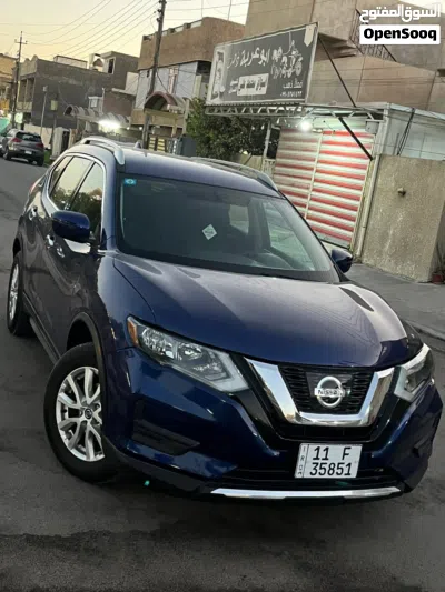 Nissan Rogue SV 2