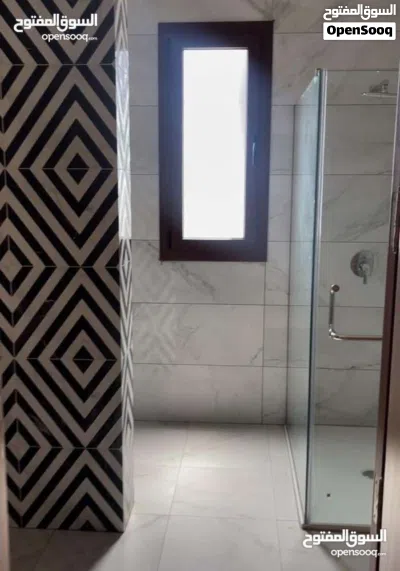 شقة سكانيه غير مفروشه بتشطيب ممتاز بدور تاني بعد الارضي للعايلات او عزاب ف منطقه زاوية الدهماني 3