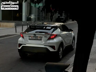 Toyota C-HR GT 4