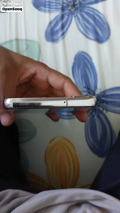 Samsung s22 plus for sale 4